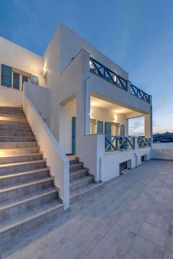 Waterview Apartments Kini Exterior photo