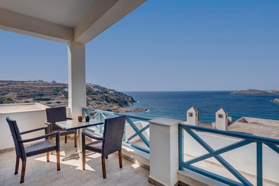 Waterview Apartments Kini Exterior photo