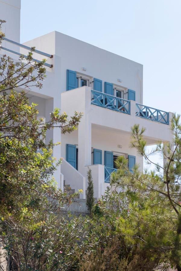 Waterview Apartments Kini Exterior photo